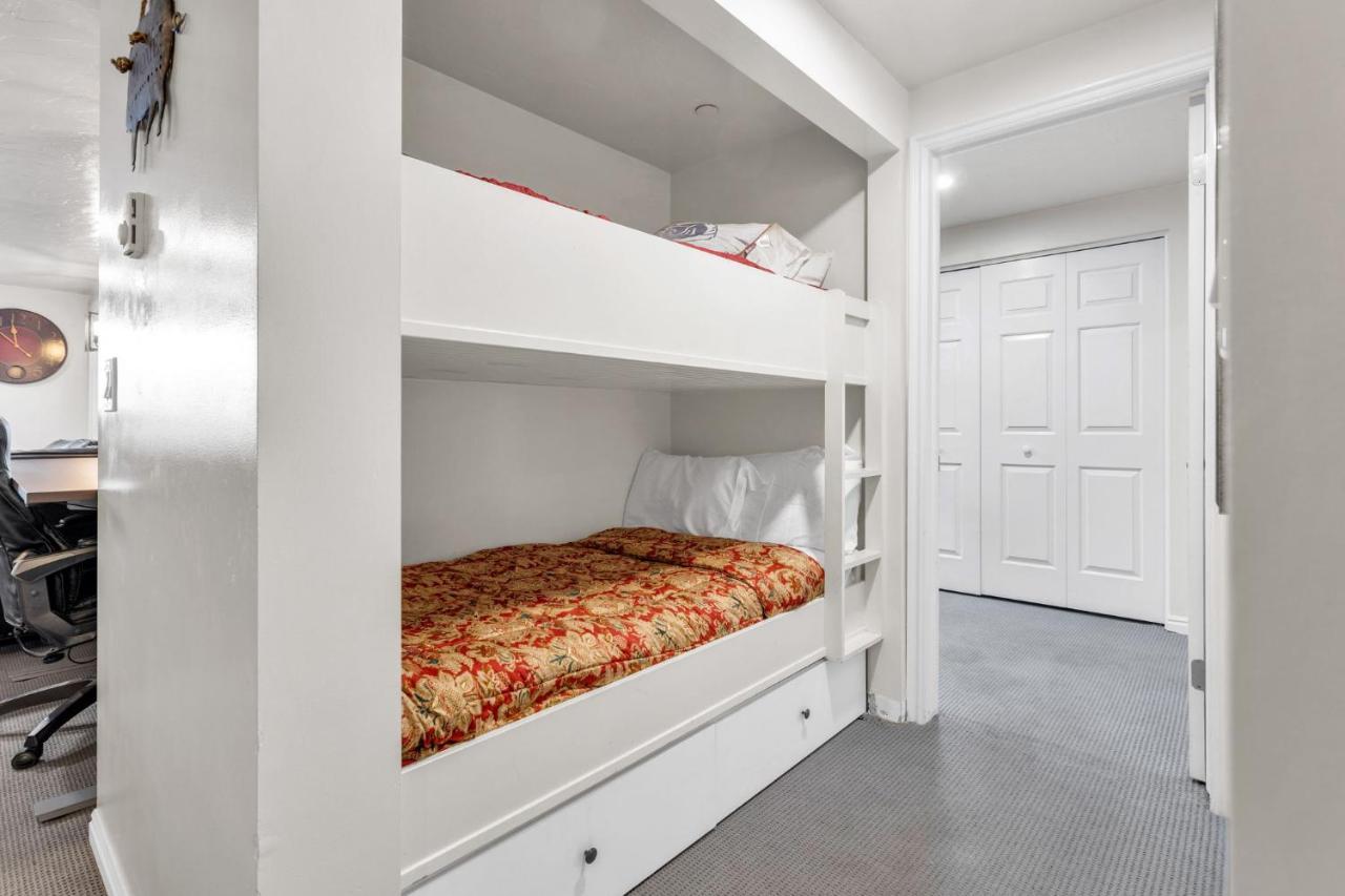 2Bd 2Ba Condo With Hot Tub And Pool 파크 시티 외부 사진